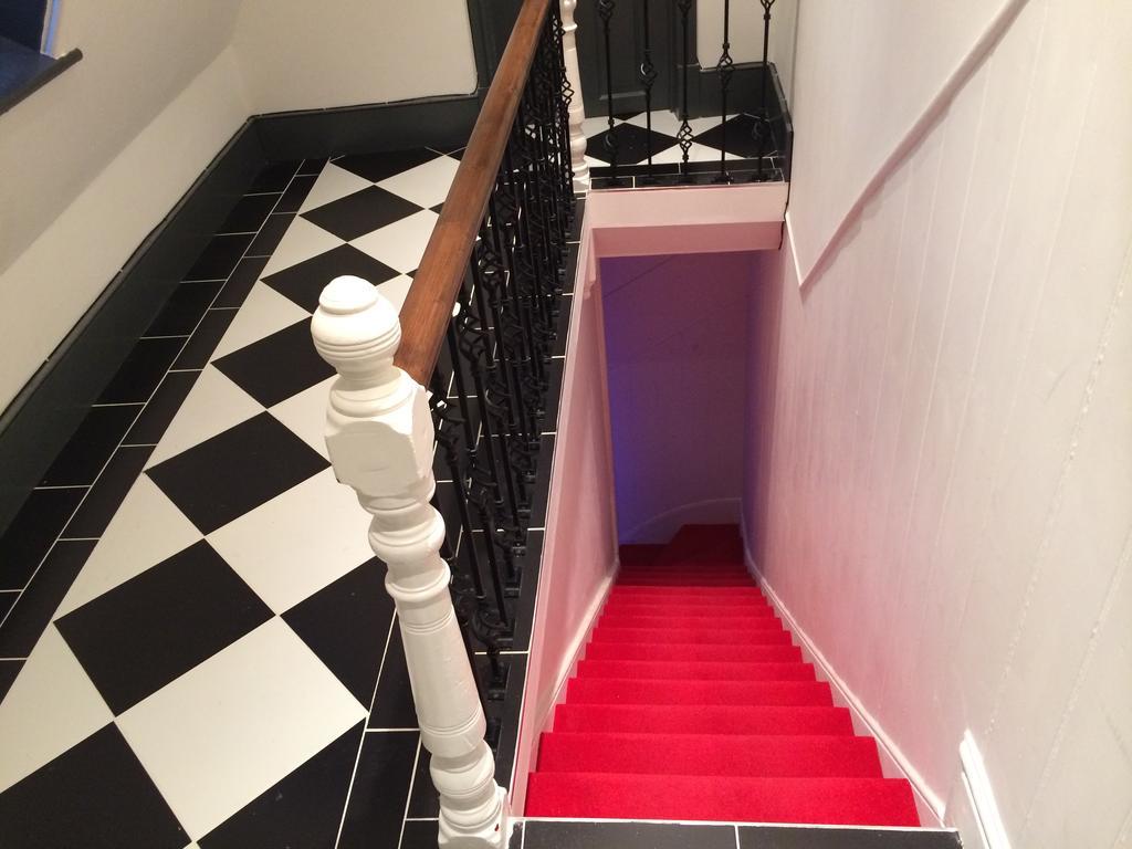 Duke Of Fife Hotel Barking  Room photo
